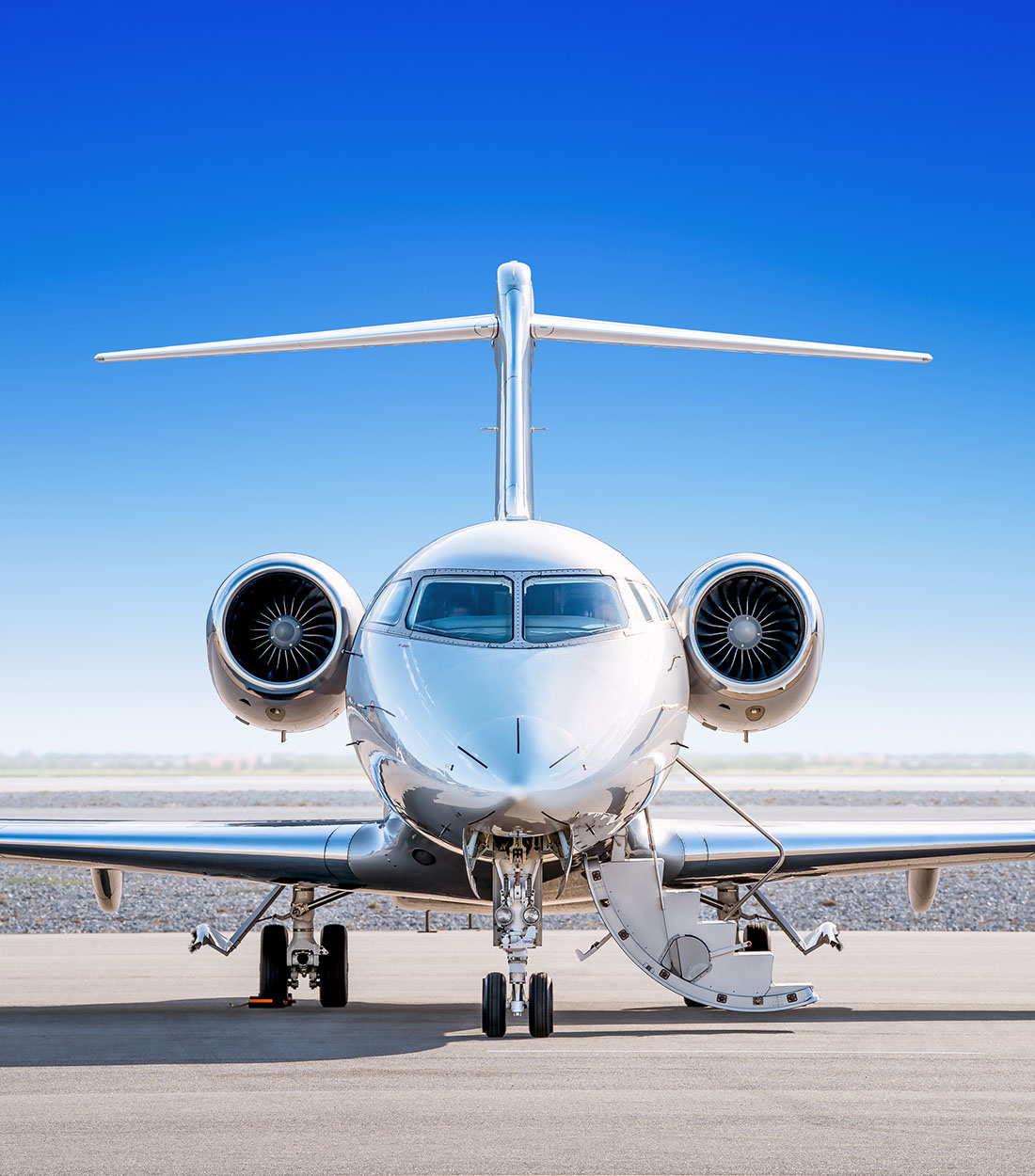 Article Image - <p>Risks in Air: An Aviation Insurance Overview</p>