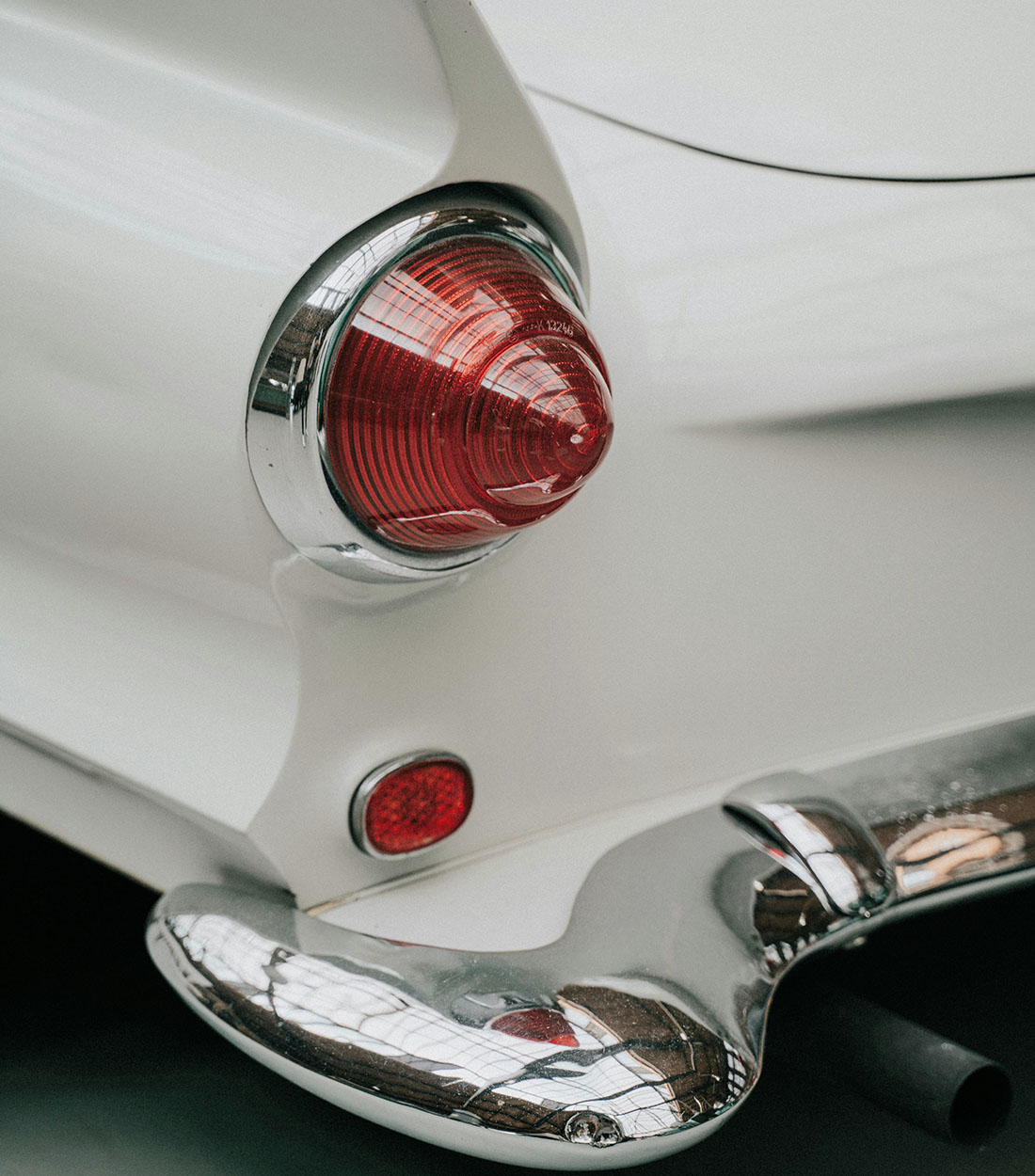 Article Image - <h1>Fine Art on the Freeway: Joys and Risks of Collecting Classic Cars</h1>
